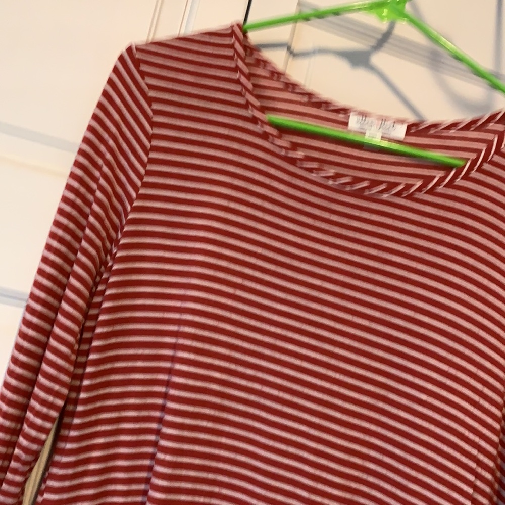 👱‍♀️any3/10👱‍♀️Ultra Flirt sz M cinnamon stripe tunic tee top long sleeve crew